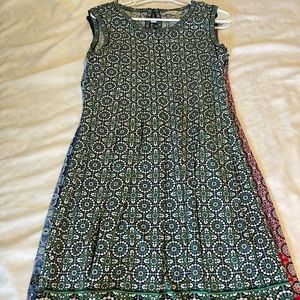 Set of 4 Max Studio Dresses Women’s Size Medium